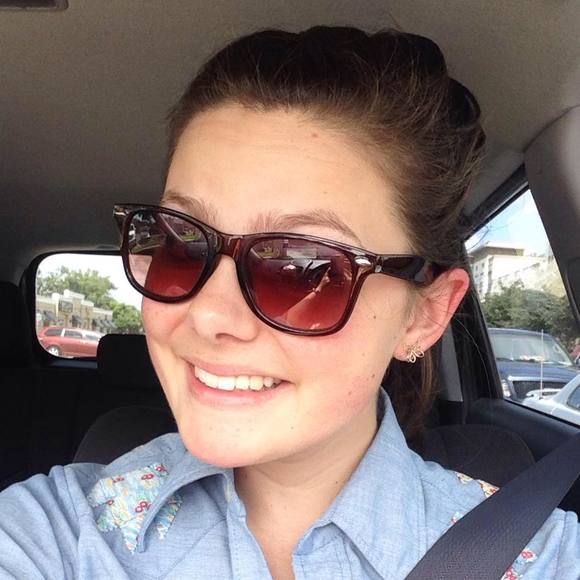 Meet your Posher, Robyn