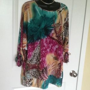 Patterned quarter sleeve top