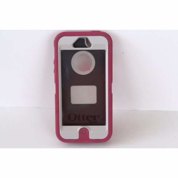 iPhone 5/5s Pink Otterbox Defender