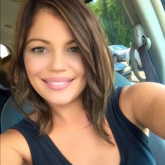 Meet your Posher, Kallie - Picture 1 of 1