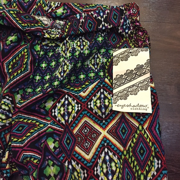 NWT- Multi-colored cabana pants - Picture 3 of 3