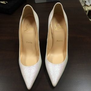 Christian Louboutin new décolleté pumps