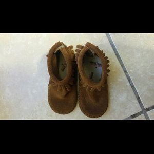 Minnetonka Toddler Boots