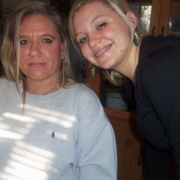 Meet your Posher, Melinda - Picture 1 of 1