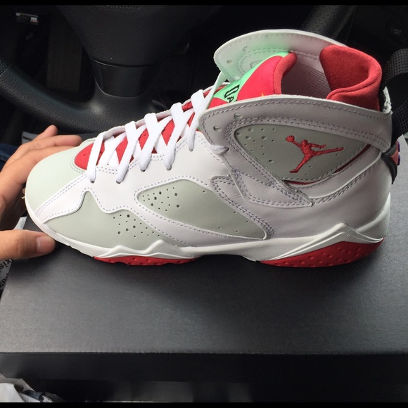Jordan Reto 7 Hares . Authentic