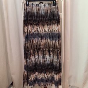 Bobeau maxi skirt size L