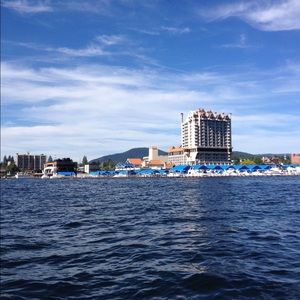 Meet your Posher, Pama