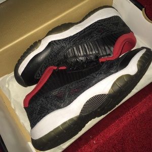 Jordan 11 Retro Low