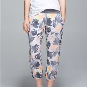 Lululemon OM Pants size 2