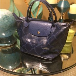 Long champ navy bag