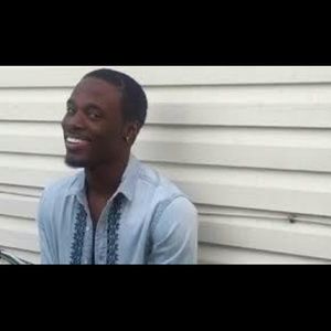 Meet your Posher, Corina