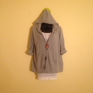 💛 Muji 3/4 Sleeve Hoodie 💛