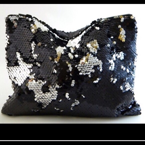 Glamour Sequin Clutch