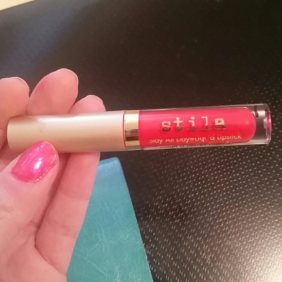 Stila All Day Liquid Lipstick in venizia