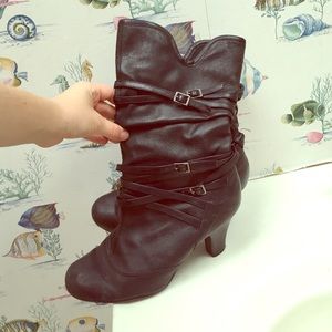 Steve Madden black leather boots