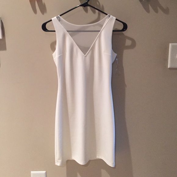 Tobi white v-neck mesh bodycon