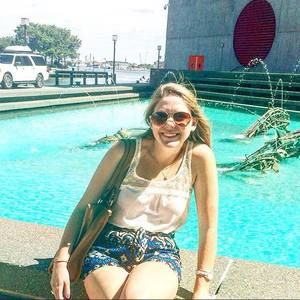 Meet your Posher, Emma