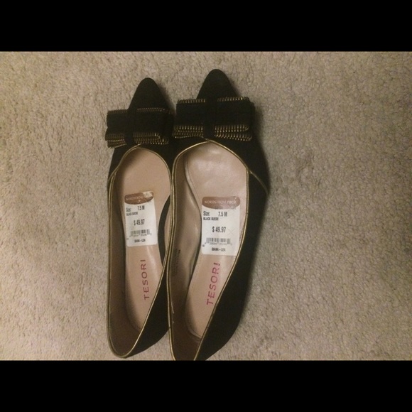 Black zipper flats