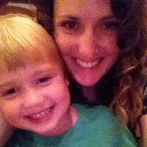 Meet your Posher, Caitlin