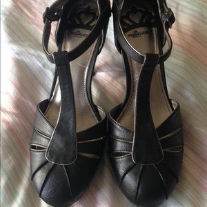 Fergalicious Black and Silver Heel