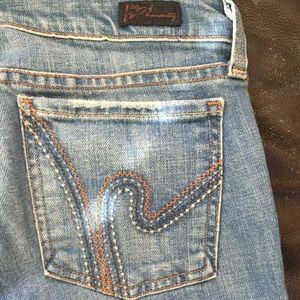 ️citizen of humanity