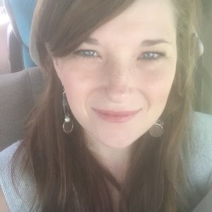 Meet your Posher, Monica