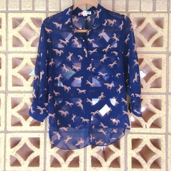 Fall into Luck Blouse - Picture 3 of 4