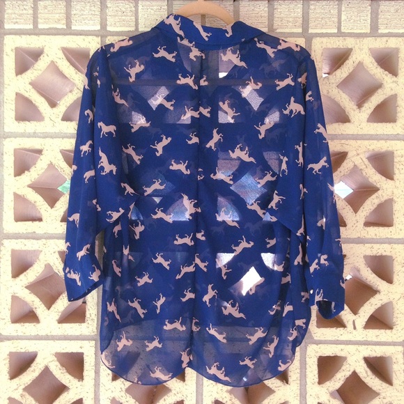 Fall into Luck Blouse - Picture 4 of 4