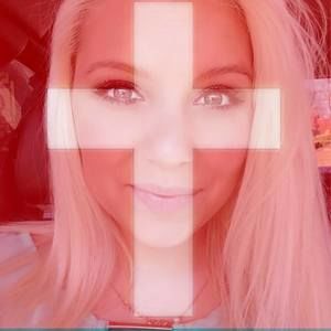 Meet your Posher, Jaymee