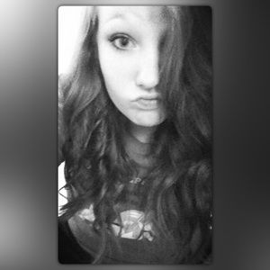 Meet your Posher, Kaci