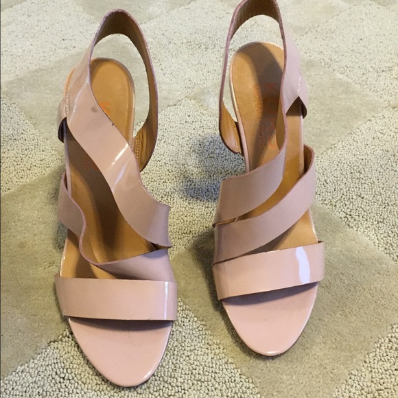 MICHEAL Micheal Kors nude sandals