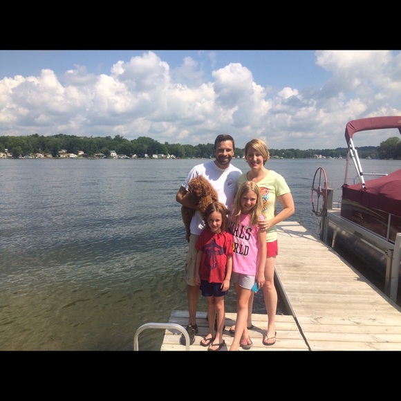 Meet your Posher, Beth - Picture 1 of 1