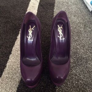 YSLTribute Pumps