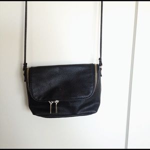 H&M cross body black leather purse