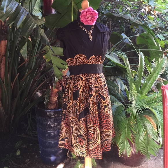 Boutique Kay Unger Dress Embellished Gorgeous🌟