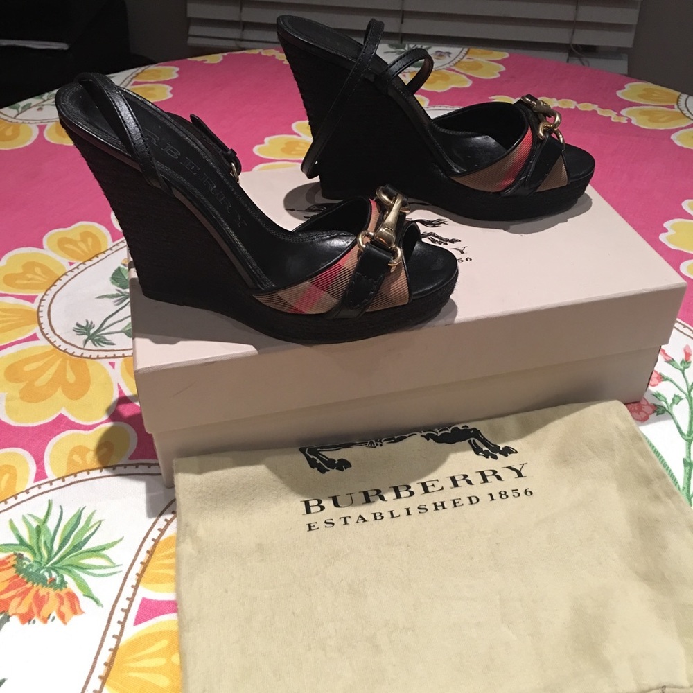 Burberry Heritage Housecheck Tenbury Espadrille!