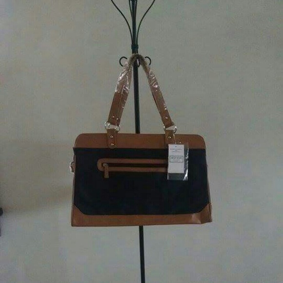 Brand new Helen Barr purse