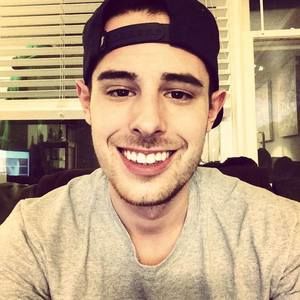 Meet your Posher, Lucas