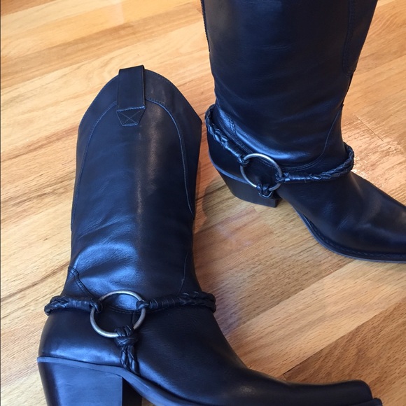 Penny and Kenny Lariat Boots - Picture 3 of 4