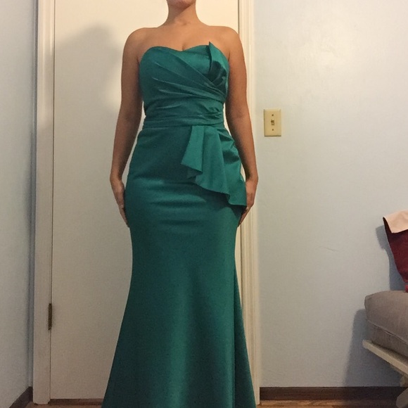 Emerald Mermaid Cut Prom Dress