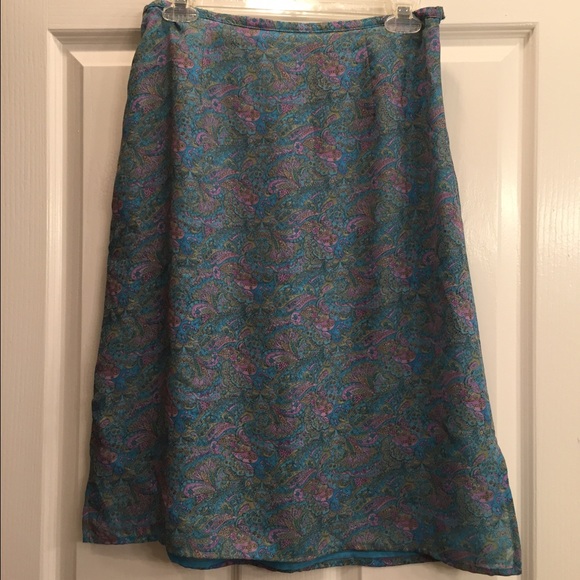 ‼️SOLD‼️Paisley Print skirt