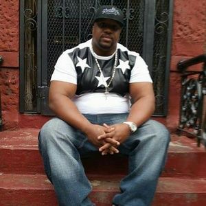 Meet your Posher, Sharif