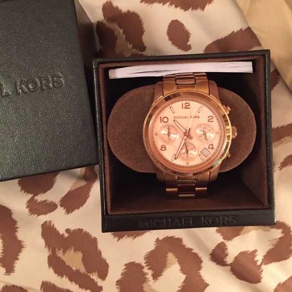 Michael Kors rose gold watch