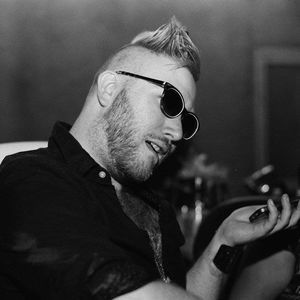 Meet your Posher, Gregory