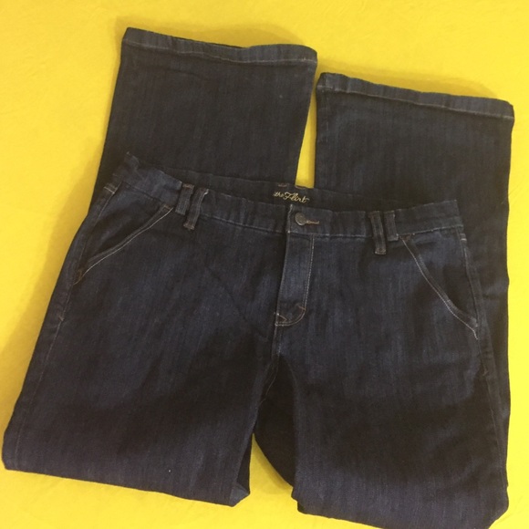 Old Navy jeans 14