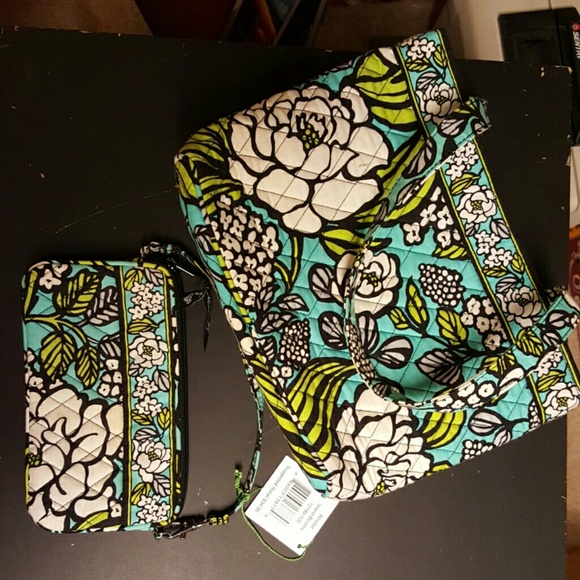 Island Blooms Vera Bradley Bundle