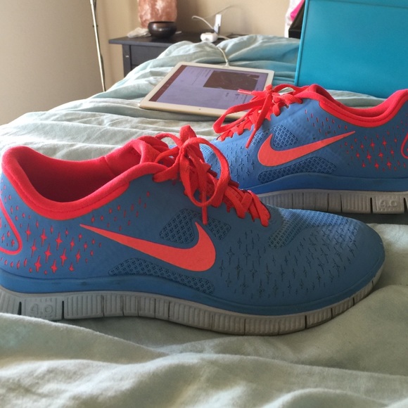 Nike Free Running Shoes - Picture 4 of 4
