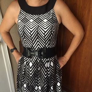 White House Black Market Graphic Dress