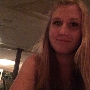 Meet your Posher, Tara