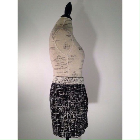 Calvin Klein abstract crackled cracked skirt - Picture 3 of 4